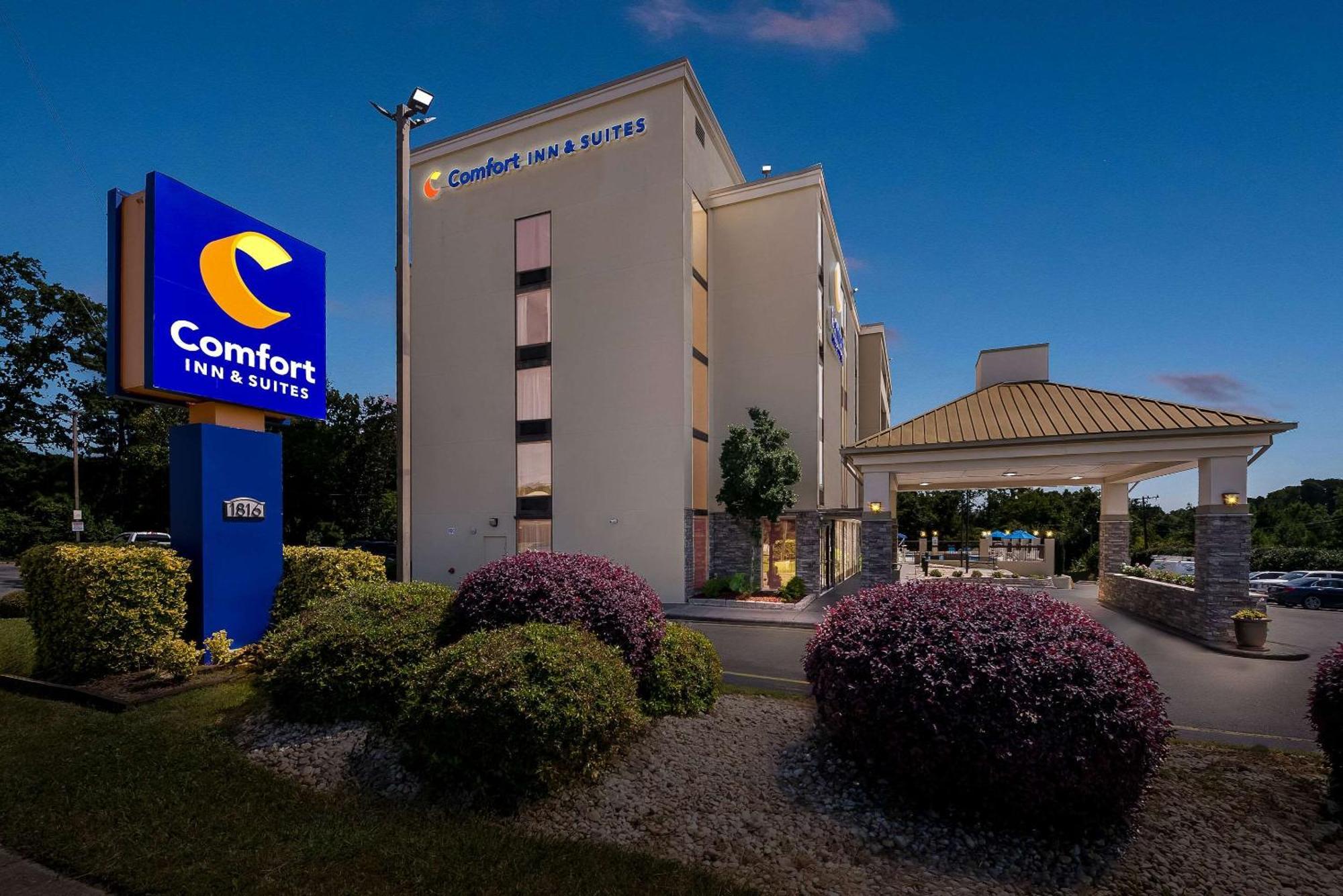 Hotel Comfort & Near Duke University